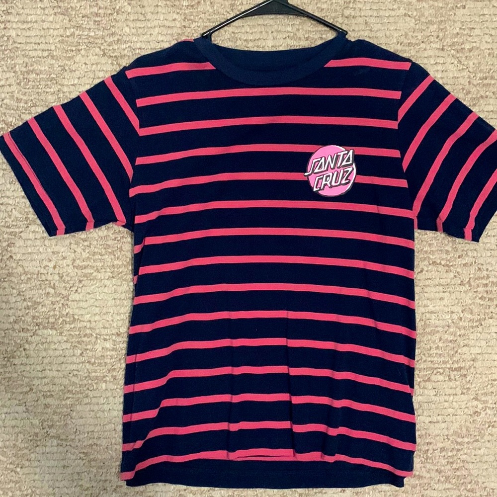 Santa Cruz graphic tee from Zumiez :))